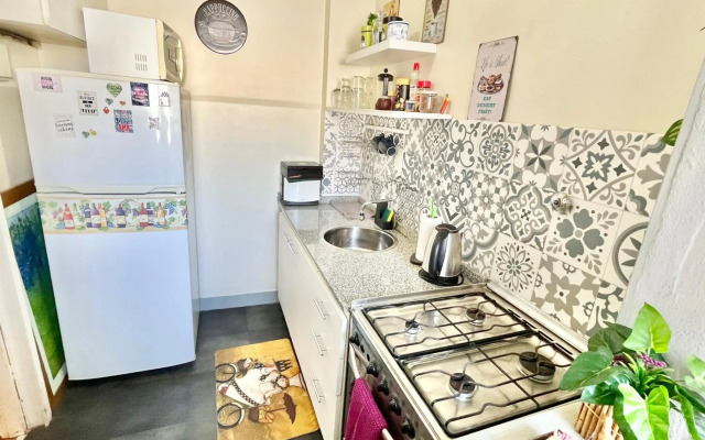 Warm & Cozy 1BD in Palermo