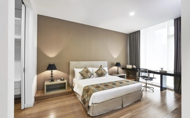 The Platinum apartment by Jessica