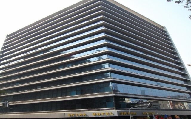 Skyna Hotel Luanda вид на фасад