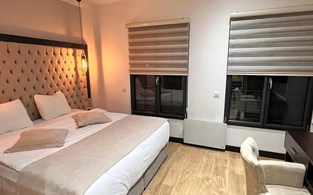 Paris Luxury Guest House - CDG Aeroport