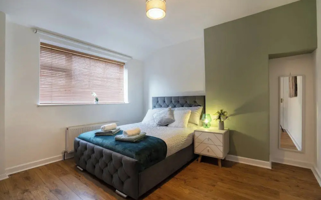 10 Mins to Aberdeen City Centre - Parking - Garden