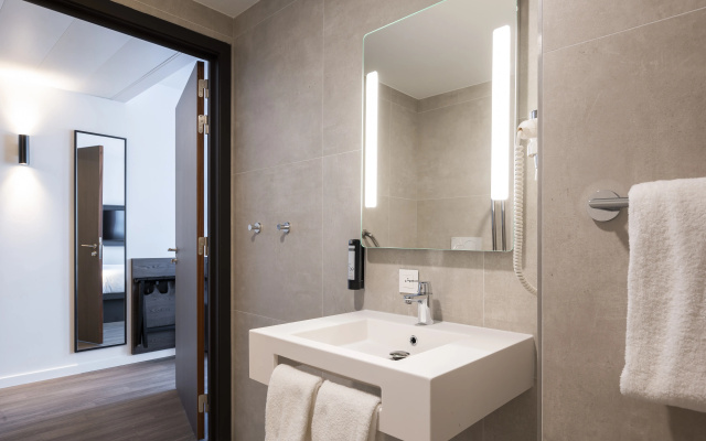 B&B HOTEL Antwerpen Centrum