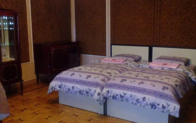 Royal Boutique Hotel on Kievyan Boutique-Hotel