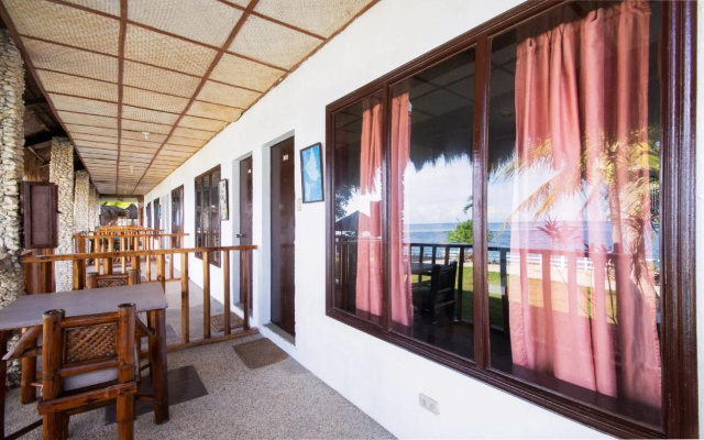 Ermi Beach Resort