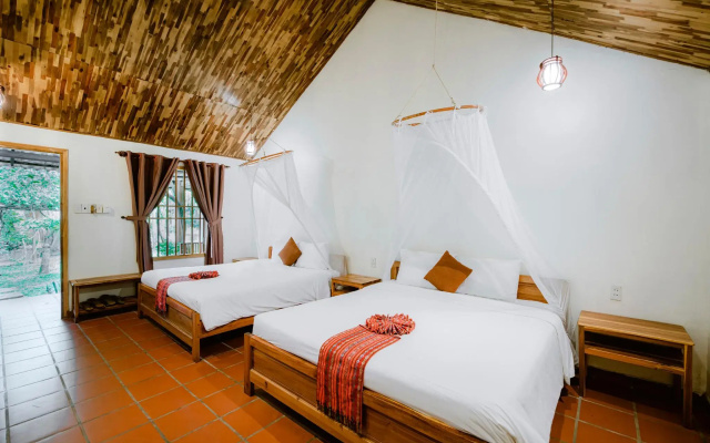 La Mer Resort