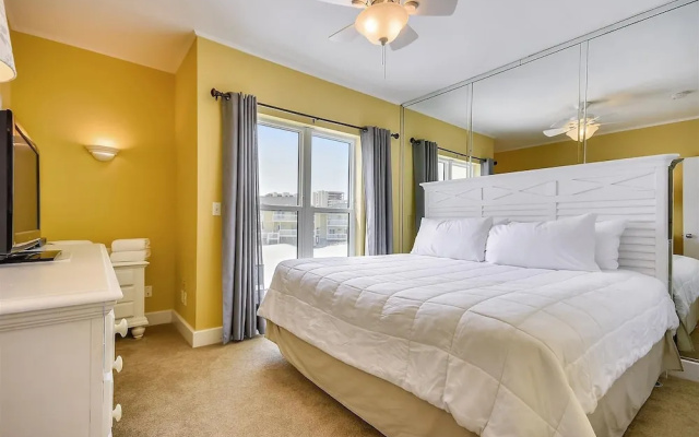 Sandpiper Cove 1157 2 Bedroom Condo by RedAwning