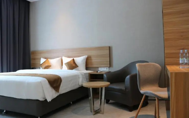 TravelHub Hotel Kualanamu