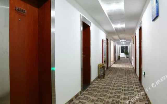 IKEA Express Hotel (Xinchang Dafo City Branch)