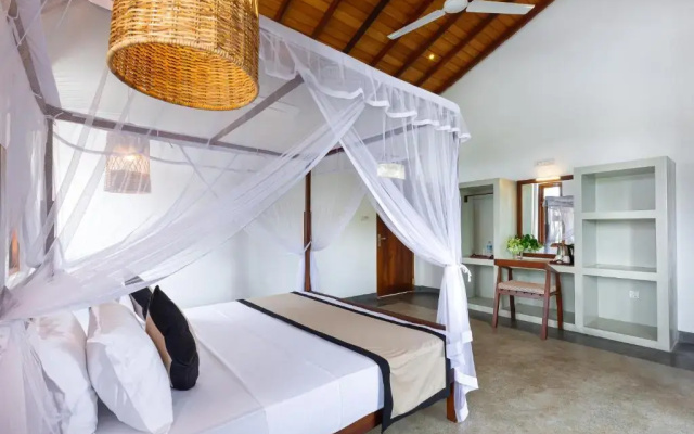 Serenity Boutique Unawatuna