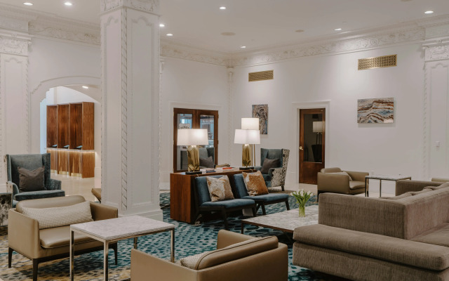 Club Quarters Hotel Downtown, Houston