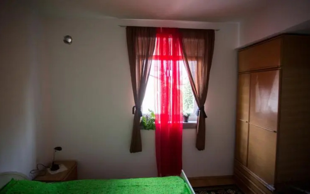 Hostel 54