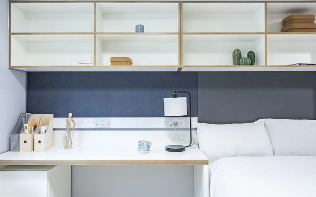 Magnificent Rooms Studios & Apartments