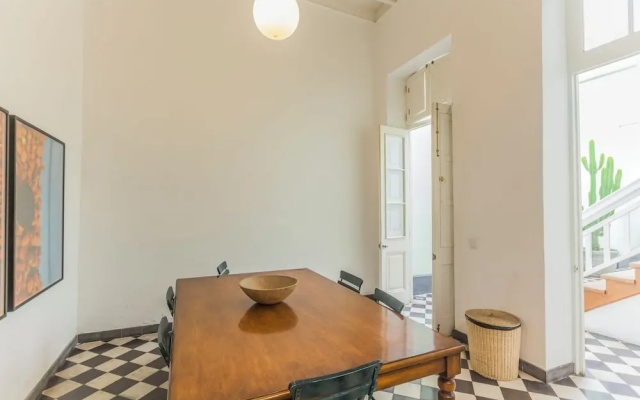 Villa in Barranco by Wynwood House