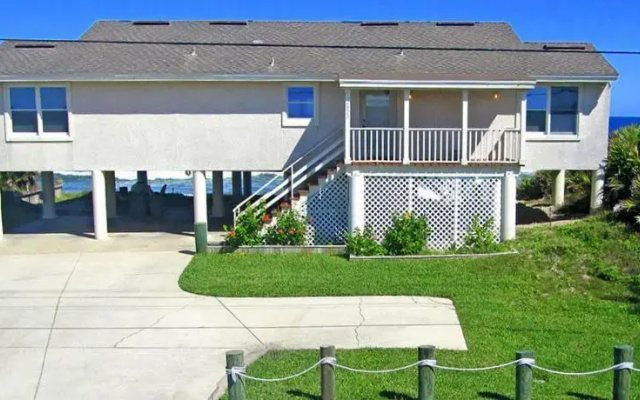 White Heron by Vacation Rental Pros