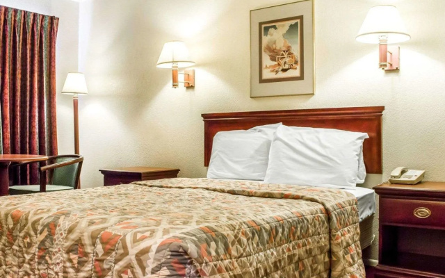 Rodeway Inn
