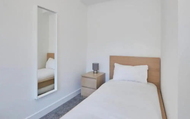 Apartment 4 in Loftus