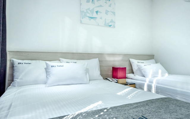 Sky Hotel