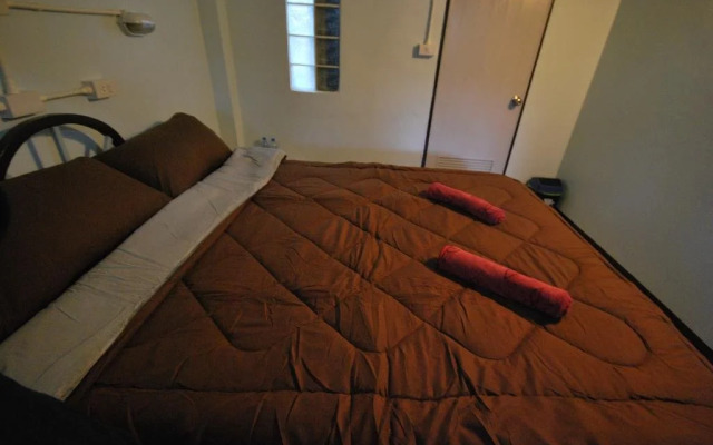 BannTong-In Guesthouse