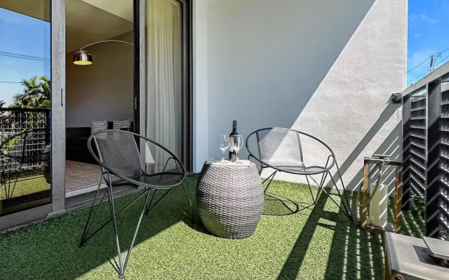 Bay Breeze Premium Apartments By Eskape Collection