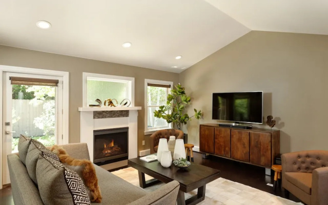 Frias Homes Of Aspen