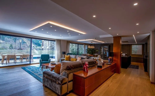 Luxury Apartment With Private Jacuzzi