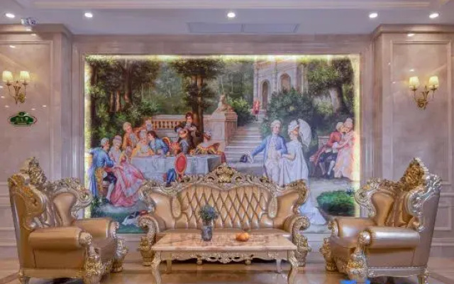 Vienna Hotel (Yueyang east railway station store)