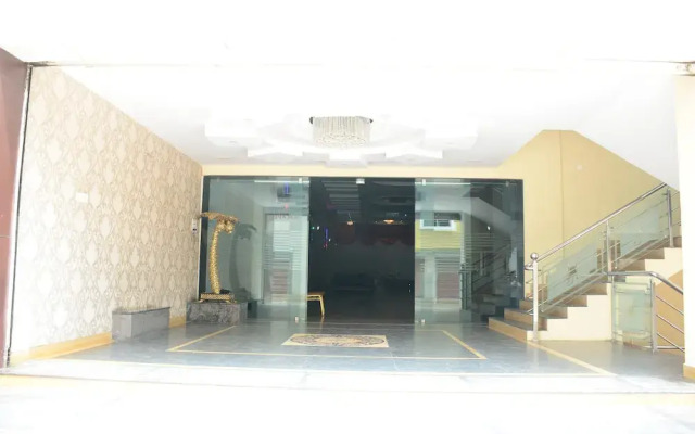 Hotel Orient Palace