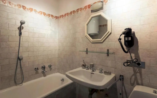 Medici Villa with Gardens 7 Min From Florence