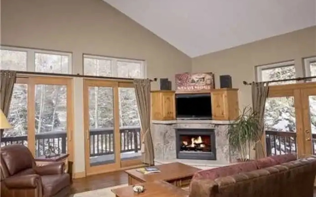 2892 C Kinnikinnick Rd. 3 Bedroom Home
