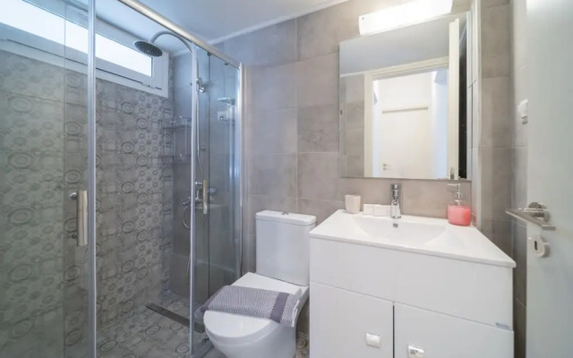 City Center Apartment Project 3 by Cretan Houses