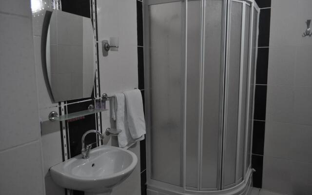Отель Whitebridge Otel Ван ванная