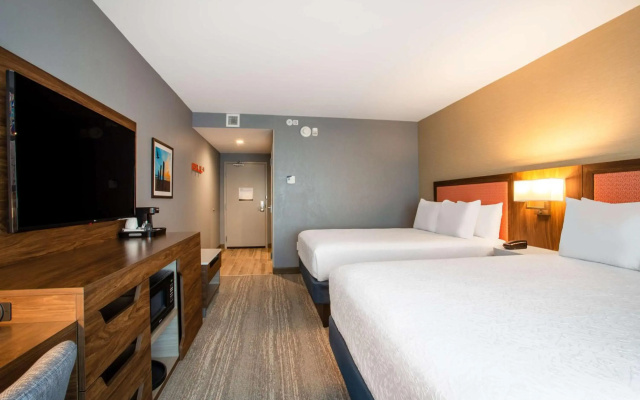 Loews Miami Beach Hotel – South Beach