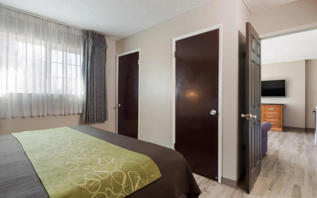 Rodeway Inn & Suites Portland West - Beaverton