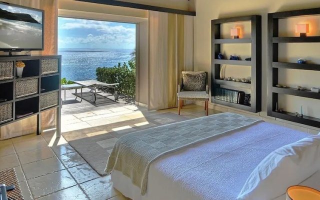 Eden Rock Villa Acamar