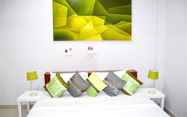 Отель Green Leaf 2 Nai Harn 2 bedrooms Villa вид на фасад