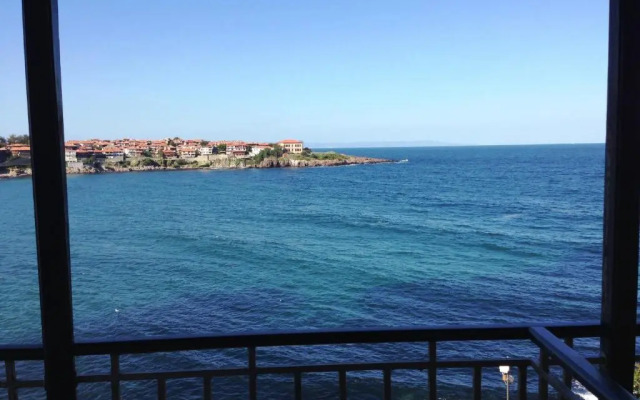 Hotel Parnasse