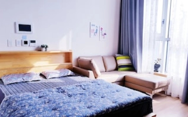 Dg House