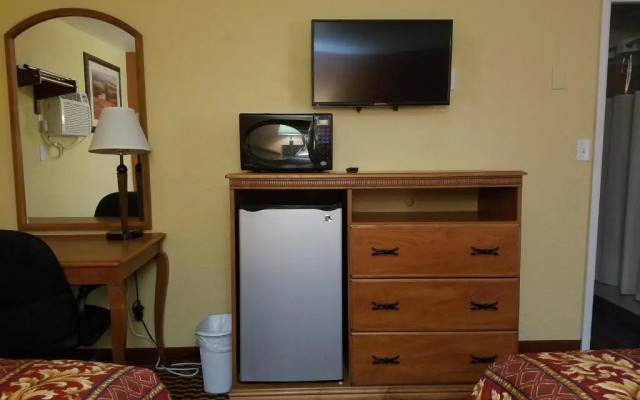 Budget Inn