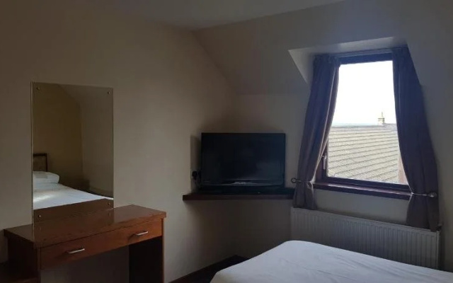 Station Hotel