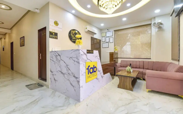 Fabhotel Lavish Palace