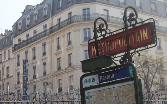 Отель Avia Hôtel Saphir Montparnasse вид на фасад