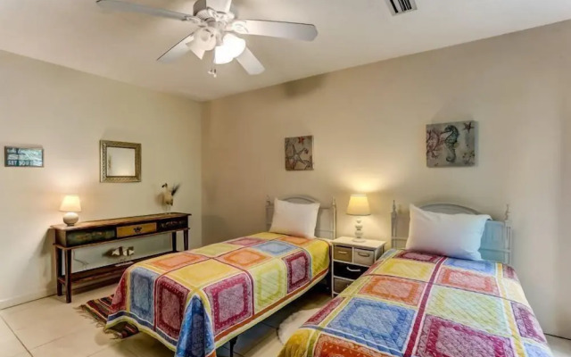 1217 Lagoon Villas