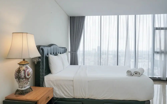 Luxury Design 1BR L'Avenue Apartment near Pancoran