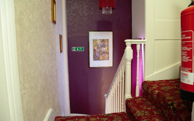 Bow Guest House