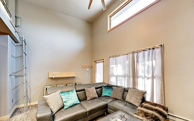 Matterhorn Unit #10 - 2 Br Condo