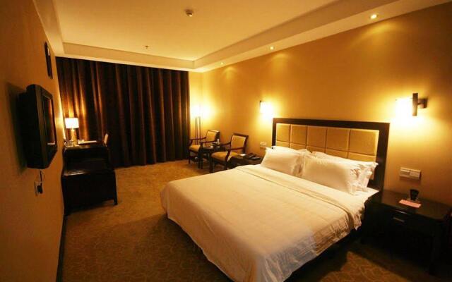 Dong Yi Business Hotel комната для гостей