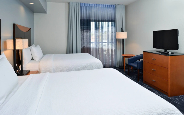 Fairfield Inn & Suites Santa Cruz - Capitola