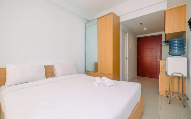 Modern Studio with City View at Tamansari Mahogany Apartment