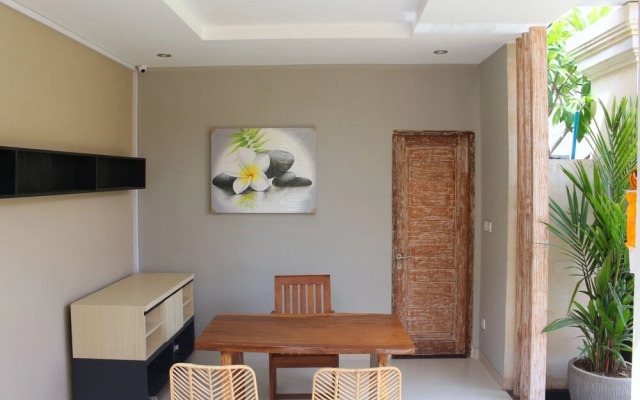 Rusty Seminyak