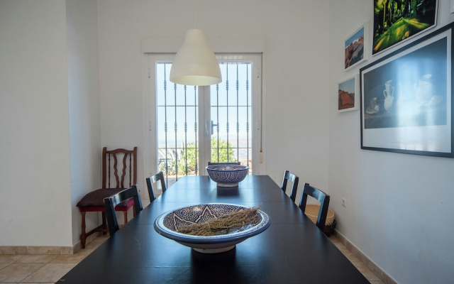 Villa in Arenas With Mediterranean Views